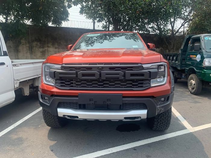 Ford Ranger Raptor 2023 đã có biển số tại Việt Nam, tiết lộ trang bị ấn tượng nhưng vẫn còn thiếu một chi tiết gây tò mò - Hình 8.