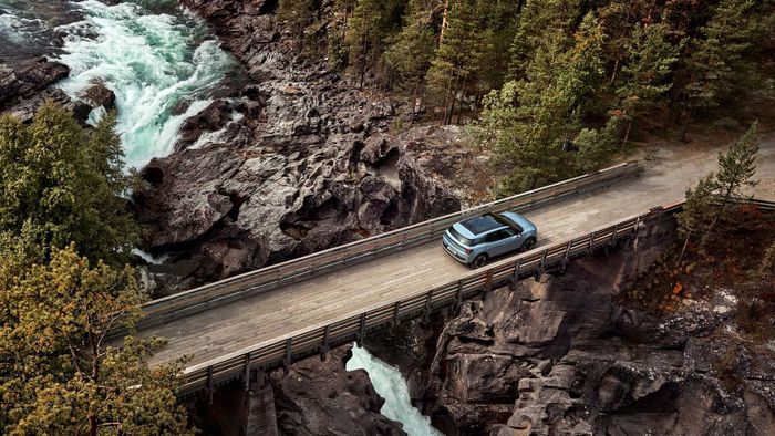 Ford Explorer điện chính thức ra mắt - Ảnh 25.