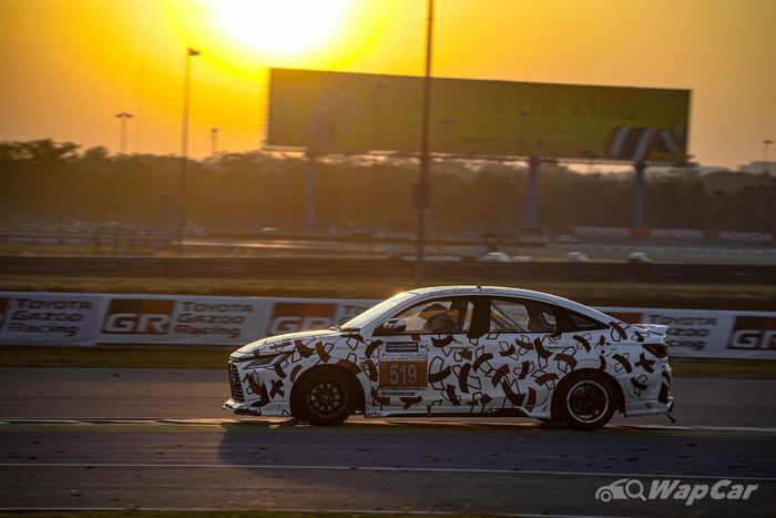 Toyota Vios mới có phiên bản dành cho đua - Ảnh 6.