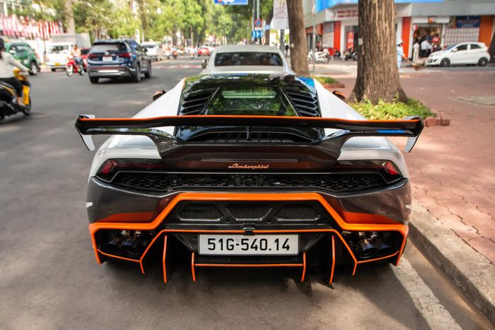 Lamborghini Huracan được độ độc đáo tại TP.HCM, chi phí nâng cấp đủ để mua một chiếc Toyota Camry 2.0G - Ảnh 5.