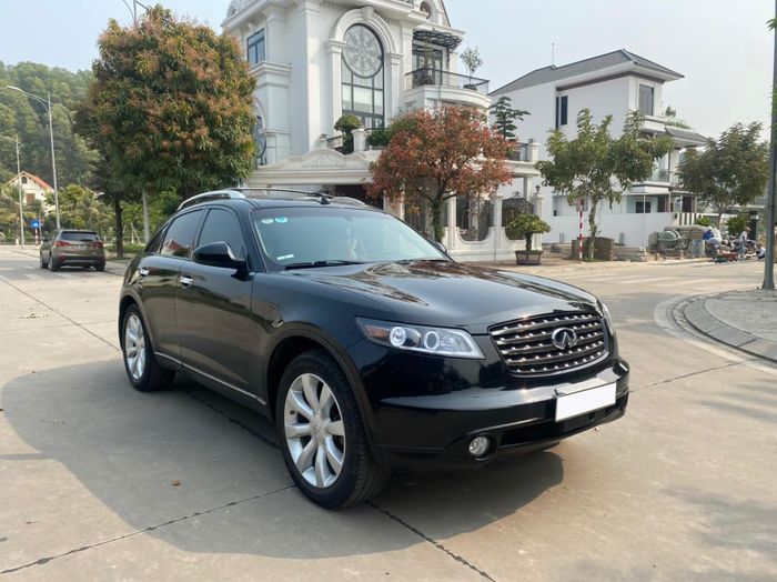 Một thời kỳ đọ sức với Audi Q5, chiếc Infiniti FX35 'hiếm có' với ODO 130.000 km được bán với giá hấp dẫn ngang Hyundai Grand i10 - Hình 7.