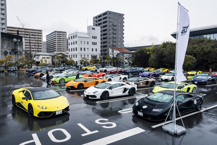 Lamborghini lập kỷ lục Guinness: ‘Bầy siêu bò’ to nhất từ trước đến nay - Ảnh 10.