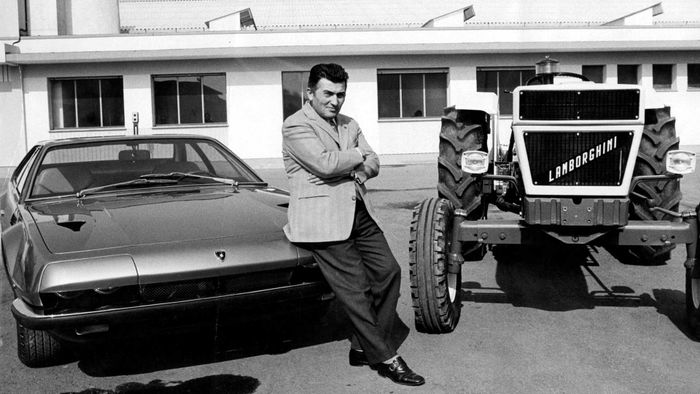 Làm thế nào nơi tạo ra siêu xe Lamborghini đã thay đổi sau 60 năm?