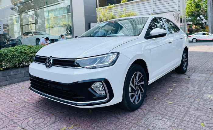 Loạt xe của Volkswagen đang được các đại lý giảm giá mạnh: Teramont giảm giá tới 200 triệu, và cả Virtus mới ra mắt cũng nằm trong danh sách này.
