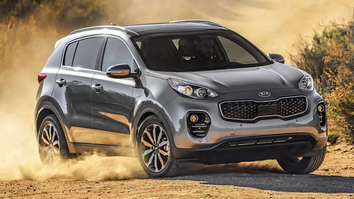 Báo Mỹ đánh giá SUV xấu nhất: Có cái tên chắc chắn không ai ngờ tới - Hình 3.