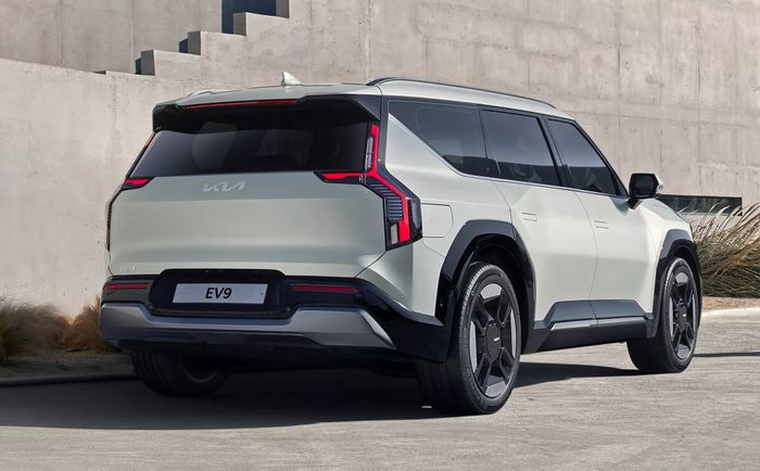 Kia công bố chi tiết về mẫu xe điện EV9 - Hình ảnh 4.