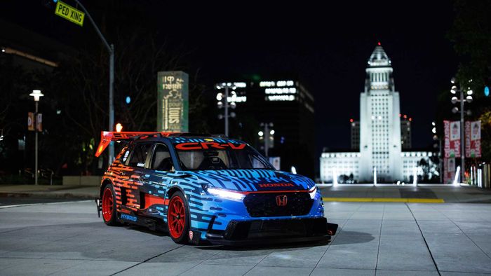 Honda CR-V 800 mã lực chính thức ra mắt: Động cơ của chiếc xe đua, công nghệ như siêu xe Lamborghini - Ảnh 2.