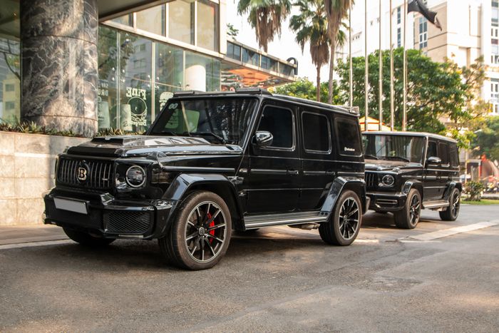 Rich kid Hà Nội chở siêu xe Ferrari và 3 chiếc G 63 vào TP.HCM để khám phá Phan Thiết - Ảnh 7.