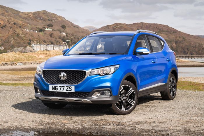 Xe 5 chỗ gầm cao giá rẻ nhất tại Việt Nam bất ngờ tăng giá bán - Ảnh 2.