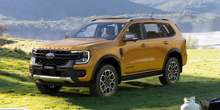 Tiết lộ trang bị Ford Everest Wildtrak sắp bán ở Việt Nam: Gần full option, giá cả dự kiến sẽ cao, những ai đợi để đặt cọc có thể tham khảo - Ảnh 2.