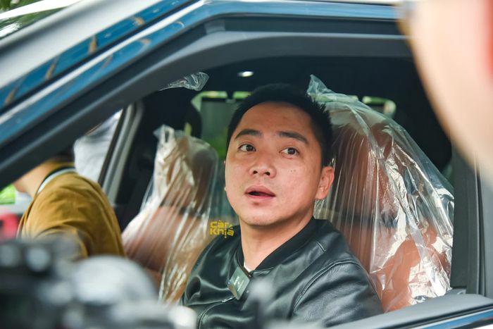 Danh sách chủ xe VinFast VF 9 đầu tiên trên toàn cầu: ‘Tiết kiệm nhưng thú vị hơn Volvo, dùng đồng thời với xe Chủ tịch’ - Ảnh 4.