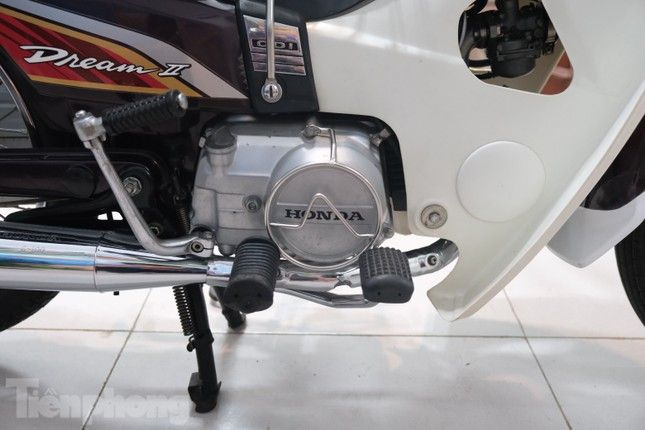 Honda Dream cổ biển đẹp đời đang được rao bán với giá trên 300 triệu đồng - Ảnh 6.