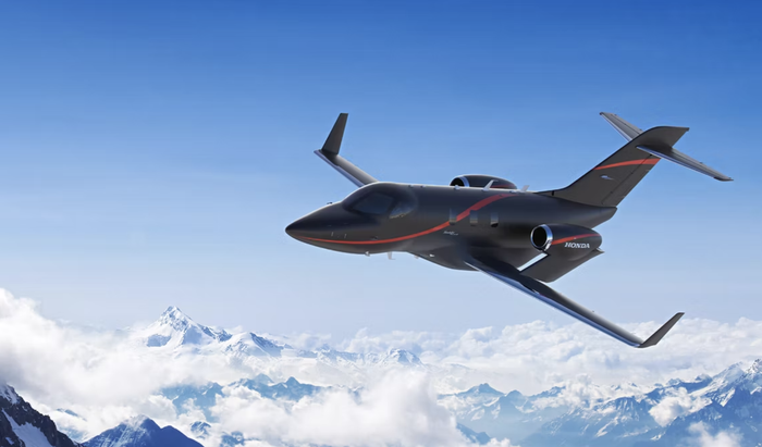 HondaJet Elite II - Máy bay phản lực cá nhân đẳng cấp với giá trị hơn 160 tỷ đồng.