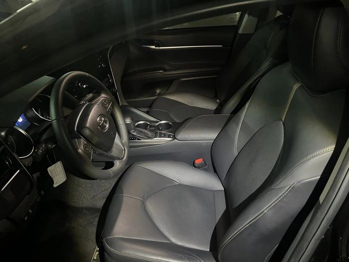 Chủ xe Toyota Camry 2.0Q chỉ đi được 5.700 km trong cả năm nhưng lỗ đến 227 triệu đồng - Hình 2.