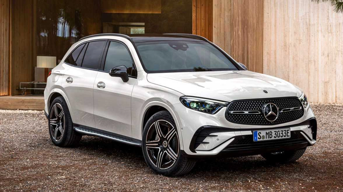Mercedes-Benz GLC 2023 sẽ nhập khẩu vào Việt Nam sau Tết: Số lượng nhập khẩu bị hạn chế, với những thay đổi lớn để cạnh tranh với BMW X3 mới được lắp ráp - Ảnh 2.