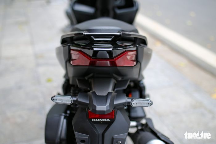 Xe máy Honda Vario mới sẽ được ra mắt vào giữa tháng 12, được xác định thuộc phân khúc dưới của dòng SH - Hình 5.