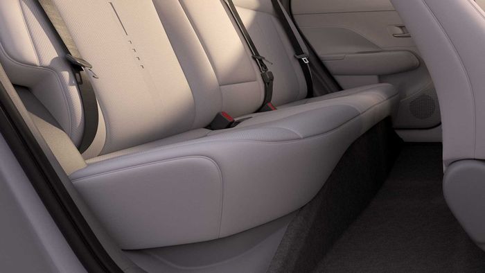 Hyundai Kona N-Line ra mắt: Ghế da lộn, cản trước mạnh mẽ như siêu SUV Urus - Ảnh 9.