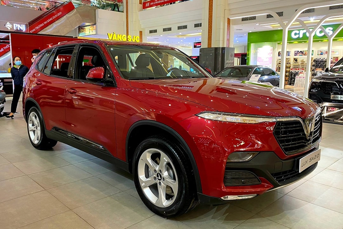 Danh sách các dòng xe rút khỏi thị trường Việt Nam trong năm 2022: Nhiều mẫu từng được ưa chuộng nhất trong phân khúc - Ảnh 10.