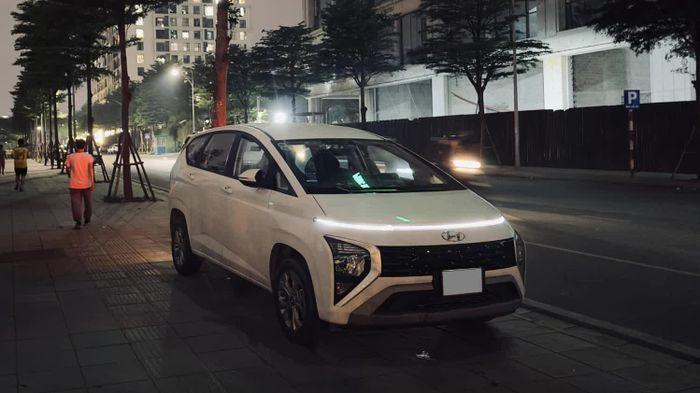 Mua chiếc Hyundai Stargazer phiên bản giá rẻ nhất trong chương trình khuyến mãi, chủ xe đã nghĩ rằng sẽ có lợi, nhưng sau đó thì hóa ra là một ước mơ tan vỡ - Ảnh 2.