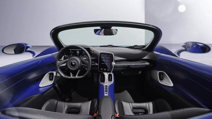 Minh Nhựa tiết lộ hình ảnh thực tế McLaren Elva lần đầu: Có một điểm khác biệt so với chiếc từng về Việt Nam - Ảnh 4.