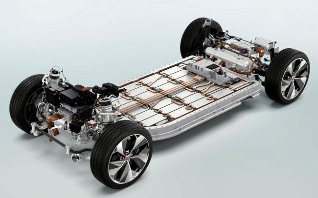 Giám đốc khoa học của Toyota:  ‘Xe điện gây hại cho cả người dùng và môi trường’ - Ảnh 3.