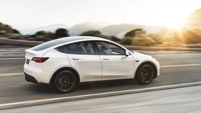 Tổng biên tập tạp chí xe nổi tiếng: Toyota đã thành công lâu nay, nhưng cần một cú sốc - Ảnh 2.