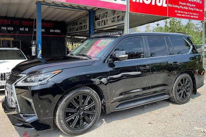 Chạy 100.000km, chiếc Lexus LX 570 15 năm tuổi vẫn được rao bán với giá 7 tỷ đồng nhờ vào biển số 'khủng' - Ảnh 4.