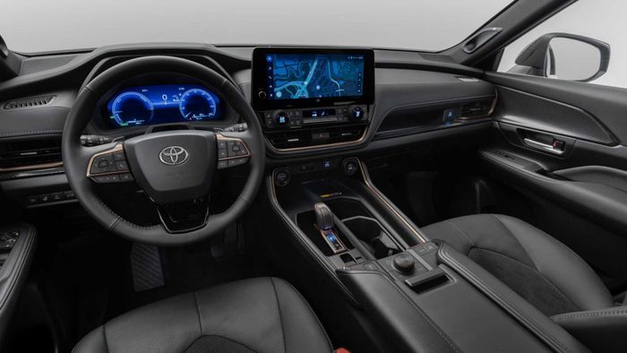 Toyota Grand Highlander chính thức ra mắt - Ảnh 6.