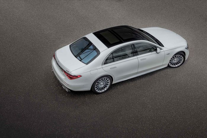 Dòng S-Class, người đại diện cho sự sang trọng và đẳng cấp, đã được nâng cấp lên phiên bản mạnh nhất trong lịch sử - Ảnh 4.