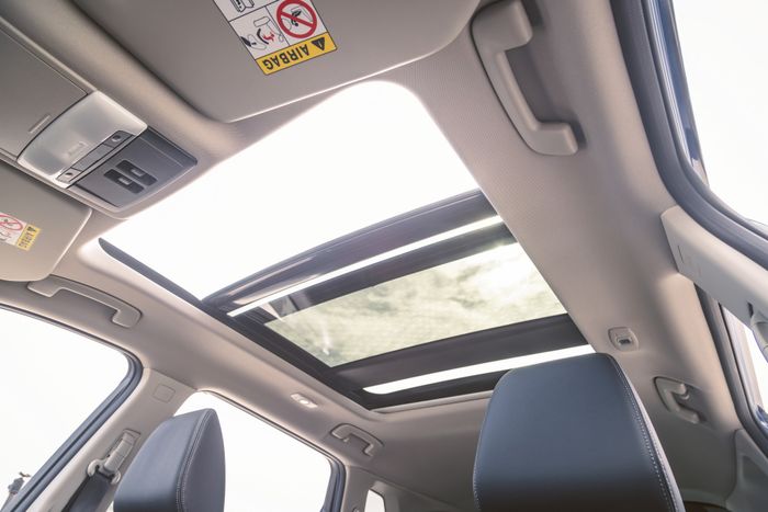 Nissan X-Trail 2023 có giá lên đến 840 triệu đồng khi quy đổi: Dễ dàng nhập khẩu vào Việt Nam sau thời gian trì hoãn do dịch - Hình ảnh 9.