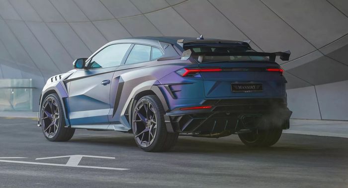 Mansory chuyển đổi Lamborghini Urus thành coupe hai cửa - Ảnh 2.