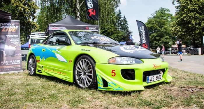 Top 12 xe từ loạt phim 'Fast and Furious' có giá không ngờ khi thực tế - Hình 1.