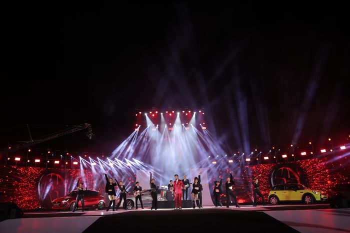 Những khoảnh khắc nổi bật từ đêm Gala Car Choice Awards 2022: 'Bữa tiệc' của xe hơi, âm nhạc và đèn sáng - Hình 9.