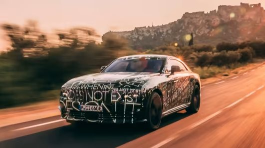 Trong tình hình suy thoái kinh tế, Rolls-Royce đã đạt doanh số bán xe cao kỷ lục trong 119 năm qua, quốc gia nào được xem là thị trường lớn nhất? - Hình ảnh 1.