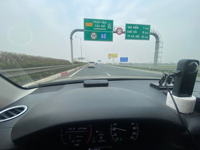 Tôi chuyển từ Mazda3 sang Honda HR-V, đi được 3.800km trong 7 ngày và phát hiện rằng xe gây tiếng ồn không chịu được, nhưng càng lái càng thấy thích - Hình 6.