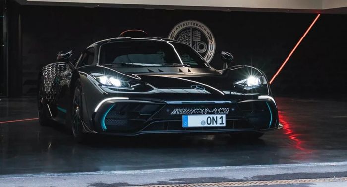 Ngắm chiếc Mercedes-AMG One đầu tiên được giao cho khách hàng - Ảnh 1.