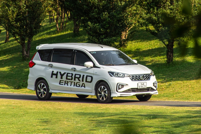 Suzuki Ertiga hybrid giảm giá chỉ còn 495 triệu: Tiết kiệm và tiết kiệm nhiên liệu nhất trong phân khúc, nỗ lực cạnh tranh Xpander - Ảnh 3.