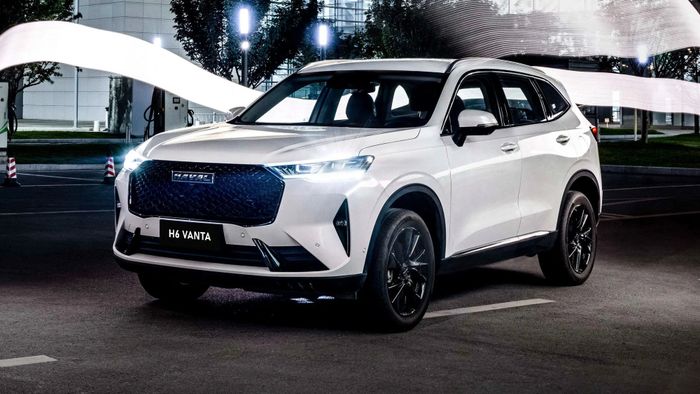Khi chức năng tự động duy trì tốc độ kẹt ở 100km/h, tài xế đã bật khóc ôm chặt vô lăng suốt hơn 500km cho đến khi hết xăng - Hình ảnh số 1.