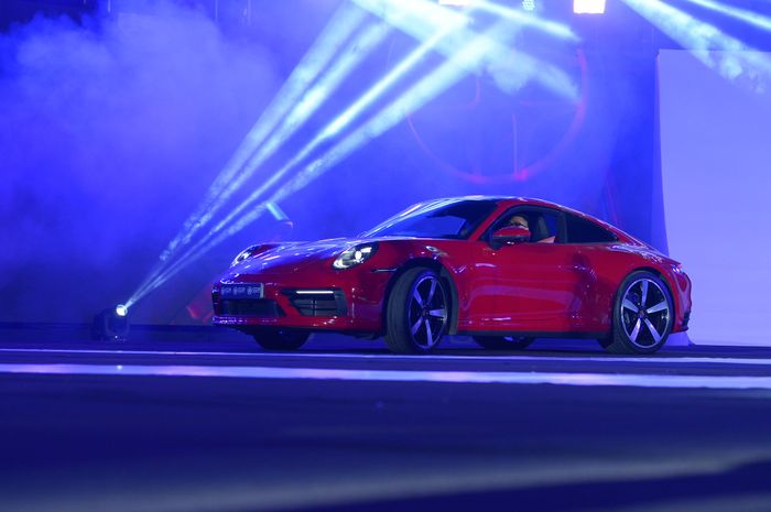 Porsche 911 chiến thắng ấn tượng tại giải 'Vô Lăng Xe Sang 2022' - Ảnh 5.
