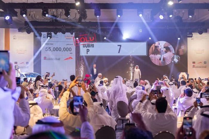 Biển số xe đắt nhất thế giới vừa được bán thành công tại Dubai - Ảnh 2.