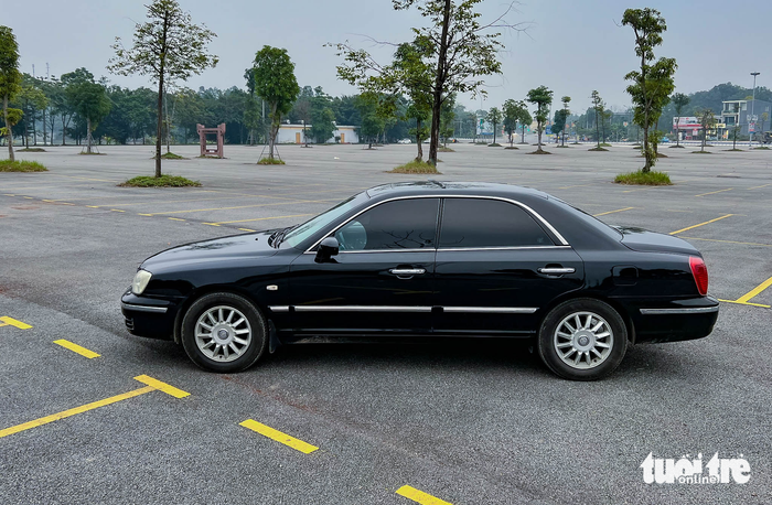 Hyundai XG 300 - Chiếc xe nguyên bản gần 20 năm vẫn được trang bị đầy đủ tính năng như ghế massage, cửa sổ trời - Ảnh 4.