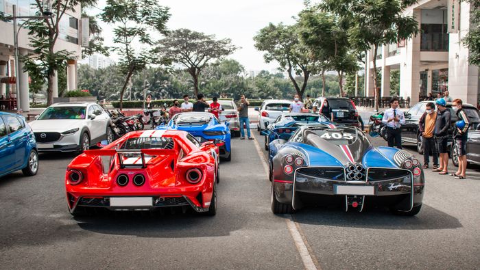 Nguyễn Quốc Cường và Minh Nhựa tập hợp siêu xe đầu năm: Chỉ có 4 siêu xe nhưng có giá trị vượt quá 100 tỷ đồng.