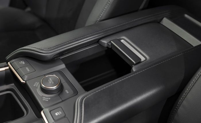 Các điểm đặc biệt trên Toyota Grand Highlander