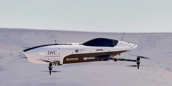 Úc phát triển ‘ô tô đua bay’ đầu tiên trên thế giới: ‘Vít’ có thể đạt tốc độ 90km/h chỉ trong 2,8 giây, vượt qua xe Công thức 1, tỷ lệ lực đẩy/trọng lượng gấp 3 lần máy bay chiến đấu F-15 - Xem Ảnh 1.