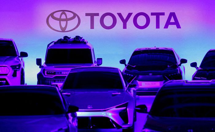Chủ tịch Toyota: Đừng vội vã đầu tư hết vào xe điện - Ảnh 3.