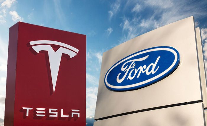 Thị trường xe điện đang trở nên khốc liệt hơn bao giờ hết: Tesla, Ford đang tham gia vào cuộc đua giảm giá, sẵn sàng hy sinh lợi nhuận để đánh bại đối thủ - Ảnh 1.