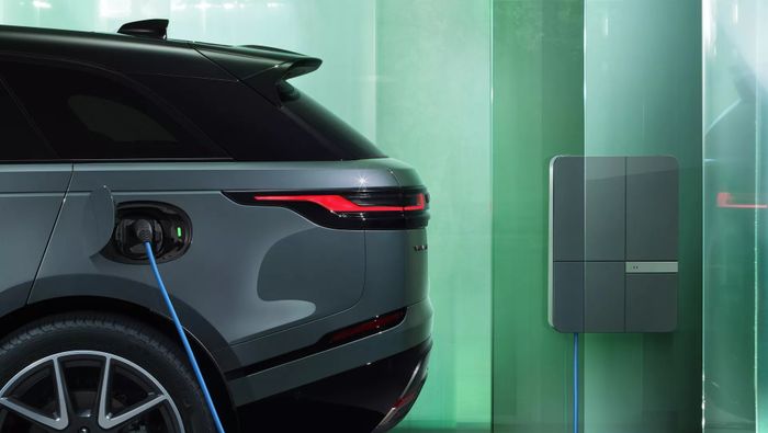 Range Rover Velar trải qua bản nâng cấp toàn diện - Hình 4