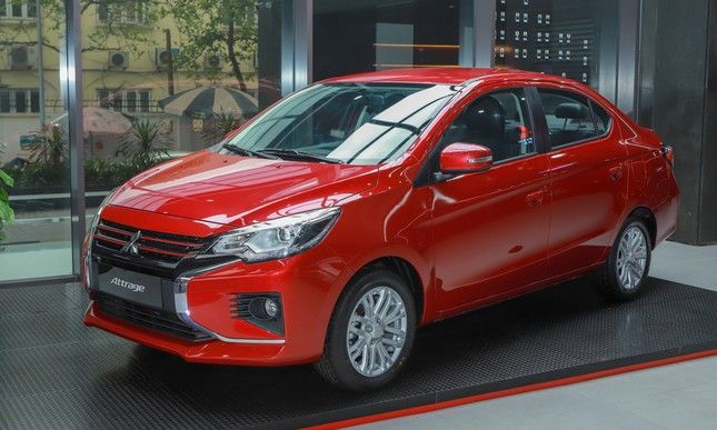 Loạt xe gầm thấp đang được giảm giá tại thị trường Việt Nam - Ảnh 5.