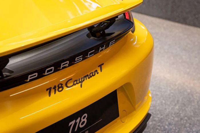 Trải nghiệm nhanh Porsche 718 Cayman T tại Việt Nam: Trang bị thêm tiền gần 1 tỷ - Ảnh 7.