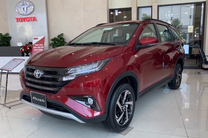 Danh sách các dòng xe rút khỏi thị trường Việt Nam trong năm 2022: Nhiều mẫu từng được ưa chuộng nhất trong phân khúc - Ảnh 4.